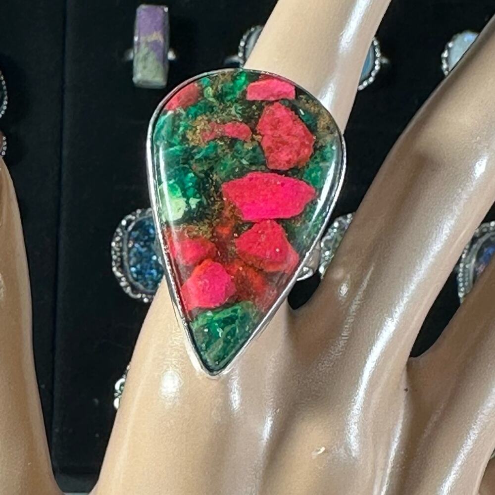 Pink dahlia spiny oyster turquoise ring solid sterling silver size 9. Pear